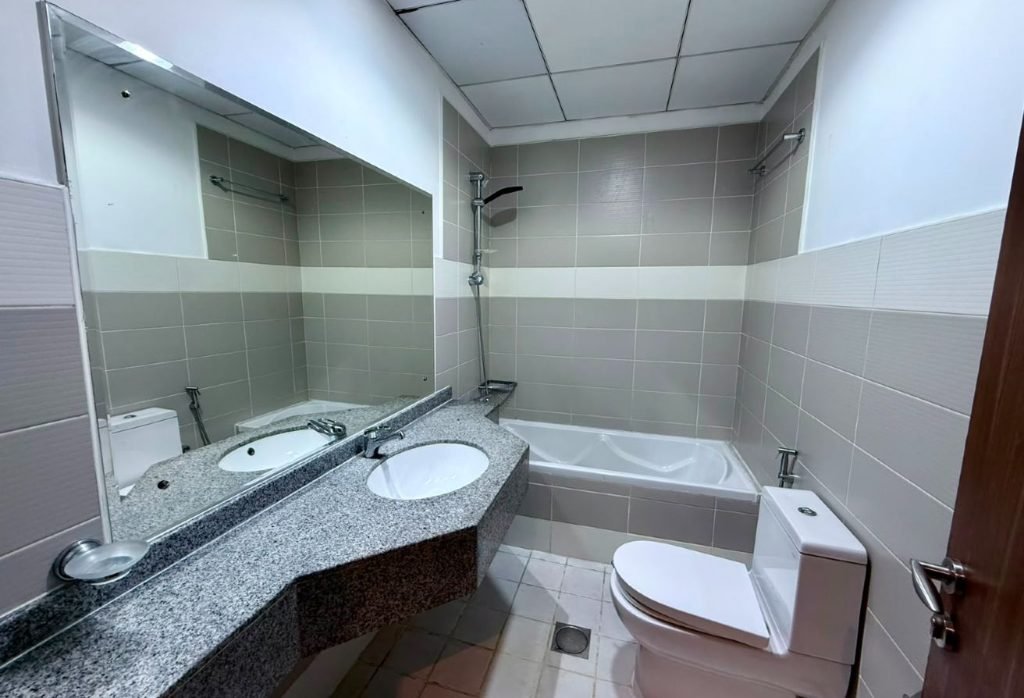 2 BR Apartment in Jumeirah Village Triangle