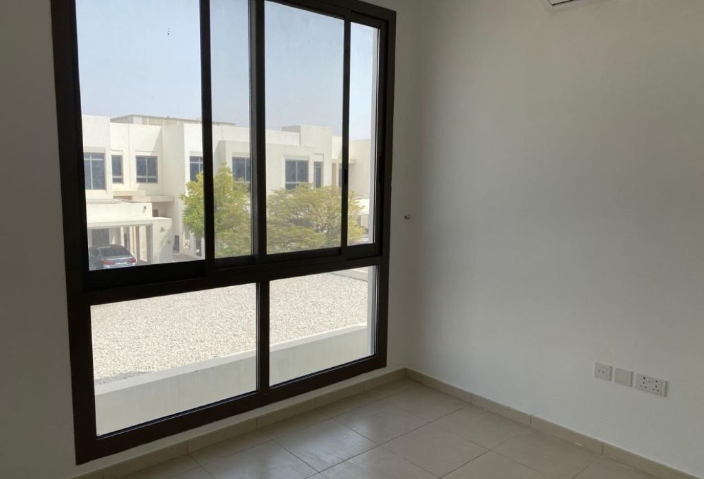 3 BR Villa with Private Garden and Water View