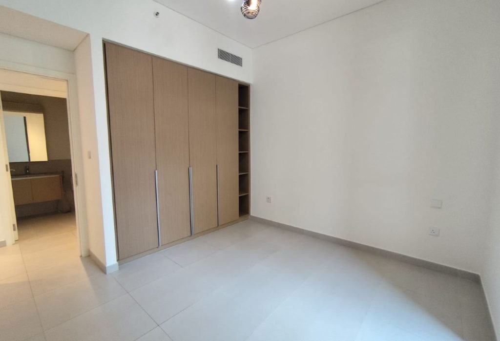 PRIVATE GARDEN | WATER VIEW | 6 CHEQUES
