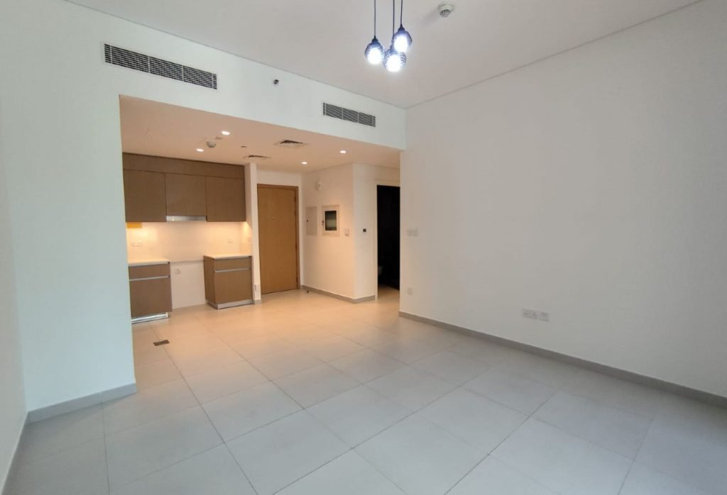 PRIVATE GARDEN | WATER VIEW | 6 CHEQUES
