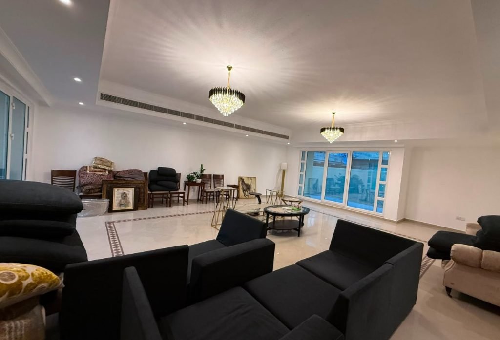 4BR + MAID | PRIVATE GARDEN | 4 CHEQUES