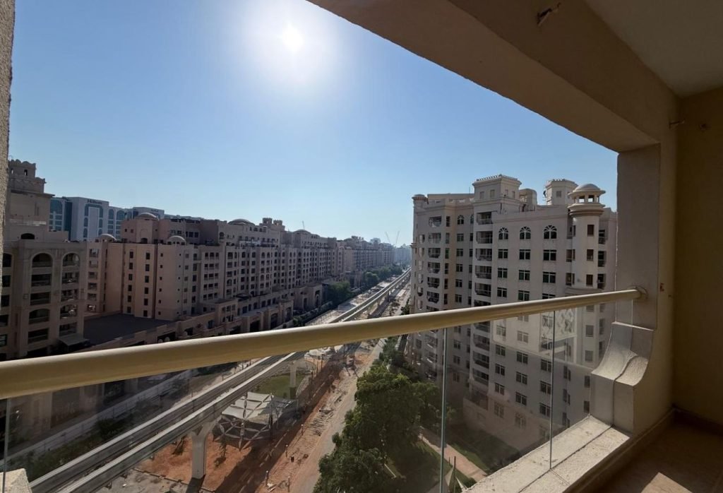 4BR + MAID | PRIVATE GARDEN | 4 CHEQUES