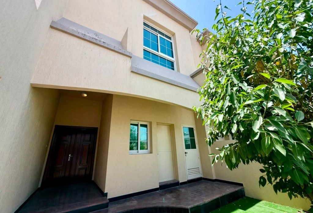 SPACIOUS 4BR + Maid Room | POOL & GYM | NEAR BEACH