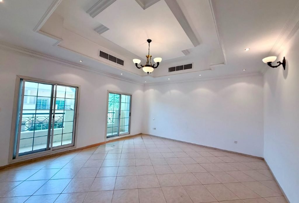 SPACIOUS 4BR + Maid Room | POOL & GYM | NEAR BEACH