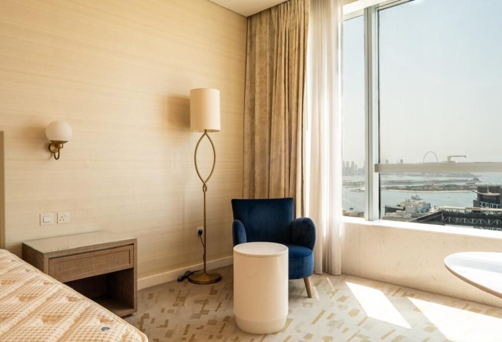 SEA VIEW | HIGH FLOOR | FURNISHED