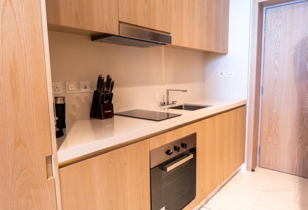 SEA VIEW | HIGH FLOOR | FURNISHED
