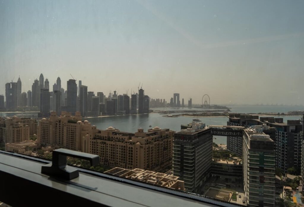 SEA VIEW | HIGH FLOOR | FURNISHED